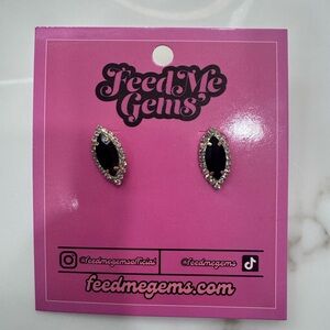 Feed me gems studs